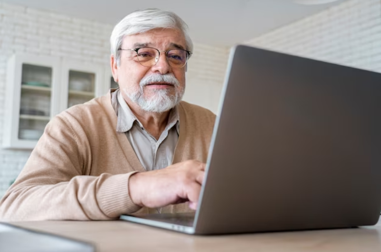 6 Simple & Senior-Friendly Laptops for 2024