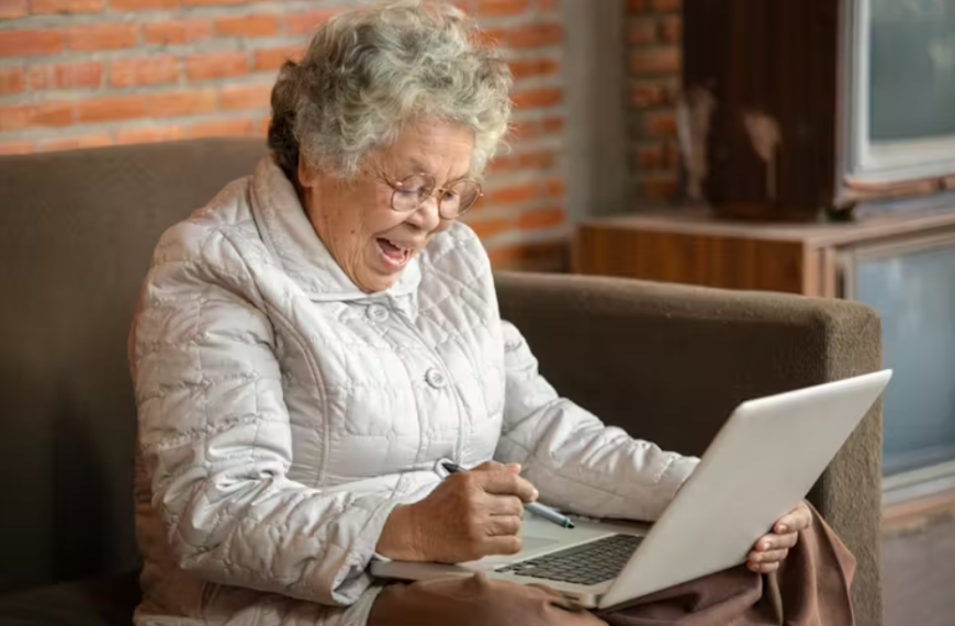 Best All-in-One Computers for Seniors in 2024